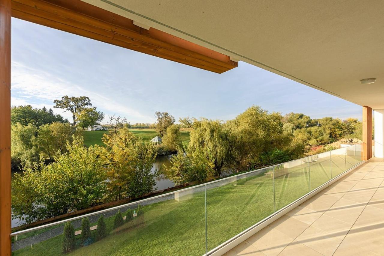 Il Lago - Sunrise - Cozy Luxurious Smart Home By The Lake Voluntari Экстерьер фото